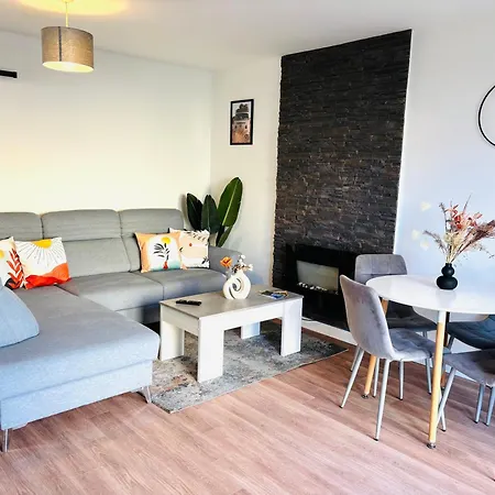 Seascape Bliss - My Joyful Coastal Retreat In Youghal'S Heart - Family Friendly - Long Term Price Cuts Exterior photo