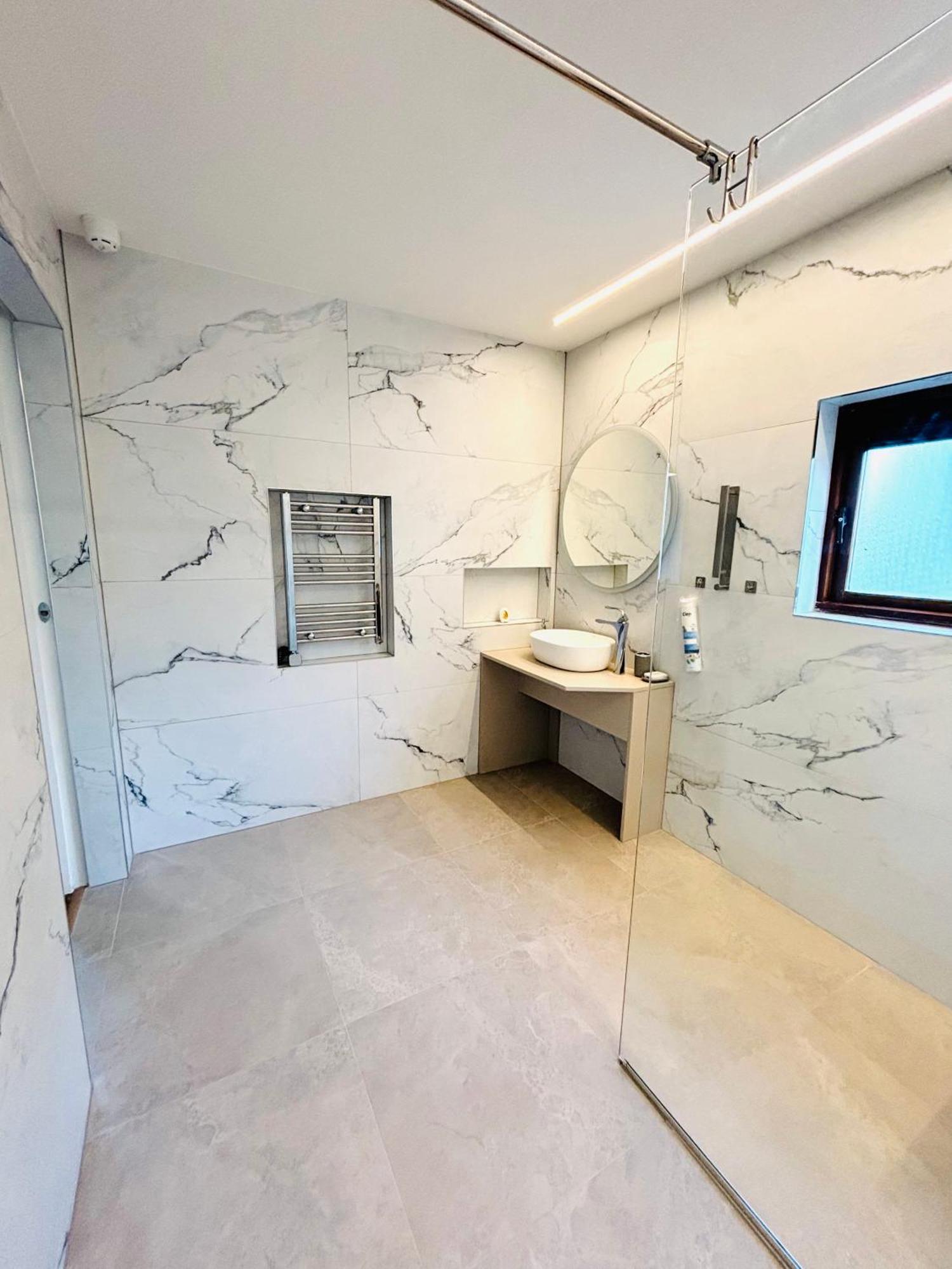 Villa Seascape Bliss - My Joyful Coastal Retreat In Youghal's Heart - Family Friendly - Long Term Price Cuts *
